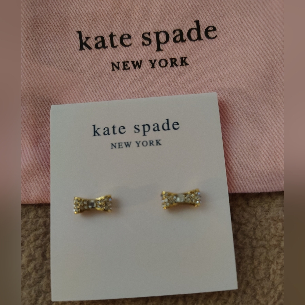 NWOT Kate Spade Gold Plated CZ Bow Earrings. - Picture 1 of 4